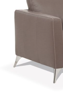 Malaga Leather Accent Chair – Italian-Crafted Luxury Seating